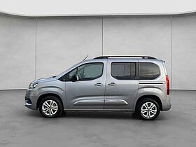 Toyota Proace City Verso 1.2 T Team D Deutschland