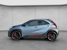 Toyota Aygo X 1.0 S-CVT Undercover 