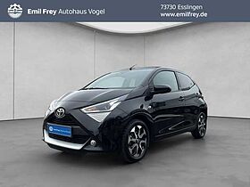 Toyota Aygo 1.0 x-play Team D  Faltdach Deutschland