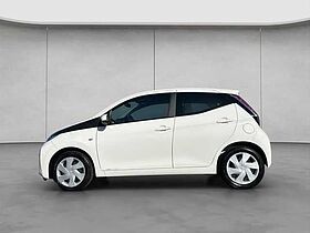 Toyota Aygo 1.0  x-shift x-play 