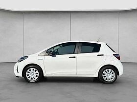 Toyota Yaris Hybrid 1.5 VVT-i Basis