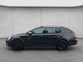 SKODA Octavia 2.0 TSI 4x4 DSG Scout Combi 