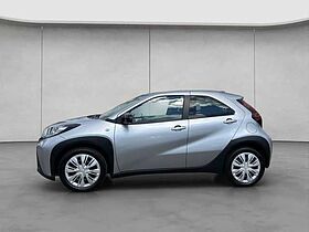 Toyota Aygo X Play 1.0 