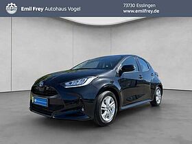 Toyota Yaris Hybrid 1.5 VVT-i Team Deutschland 