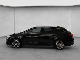 Toyota Corolla 2.0 Hybrid Touring Sports Team D Deutschland