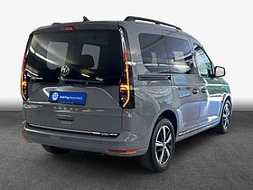 Volkswagen Caddy 1.5 TSI DSG Dark Label 5