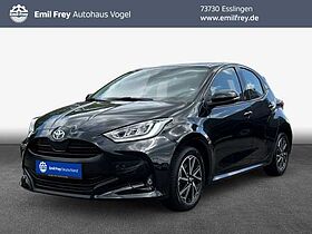 Toyota Yaris Hybrid 1.5 VVT-i Team Deutschland 