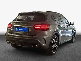 Mercedes-Benz Mercedes GLA 200 7G-DCT AMG Line Panoramadach 