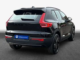 Volvo XC40 B3 B DKG Plus Black Edition 